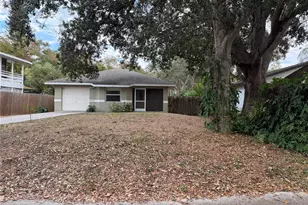 4717 Hollingsworth Ave, Sarasota, FL 34233 - Photo 3