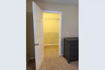 4717 Hollingsworth Avenue, Sarasota, FL 34233 - Photo 13