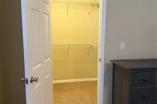 4717 Hollingsworth Ave, Sarasota, FL 34233 - Photo 13