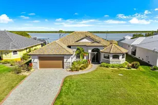 9614 Shelburne Cir, Port Charlotte, FL 33981 - Photo 3