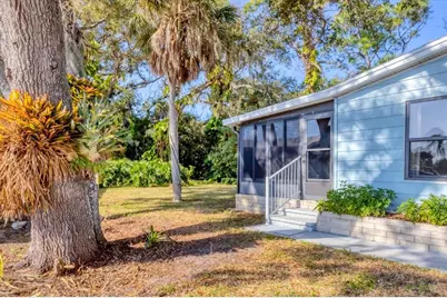 804 Heathercreek Court, Englewood, FL 34223 - Photo 7