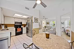 617 Sugarwood Dr, Venice, FL 34292 - Photo 13