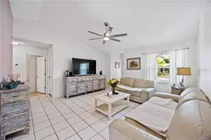 617 Sugarwood Dr, Venice, FL 34292 - Photo 11