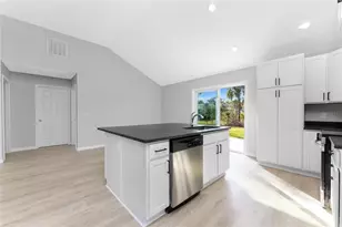 5081 S Chamberlain Blvd, North Port, FL 34286 - Photo 15