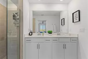 12580 Galapagos Ct, Venice, FL 34293 - Photo 21