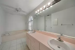 1325 Covey Ct, Venice, FL 34293 - Photo 27