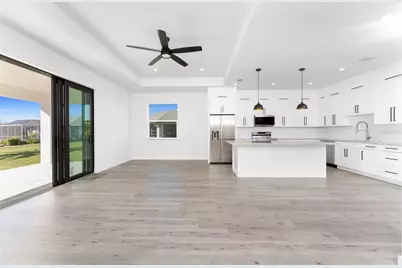 27 Bunker Court, Rotonda West, FL 33947 - Photo 7