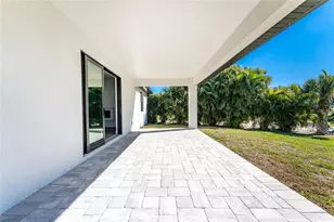 27 Bunker Ct, Rotonda West, FL 33947 - Photo 37