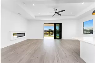 27 Bunker Ct, Rotonda West, FL 33947 - Photo 5