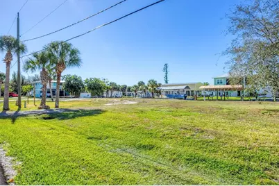 10484 Raymond Street, Englewood, FL 34224 - Photo 23