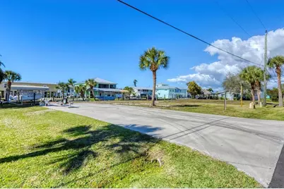 10484 Raymond Street, Englewood, FL 34224 - Photo 13