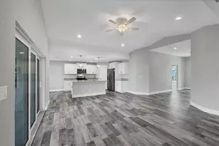 126 Glades Dr, Rotonda West, FL 33947 - Photo 3