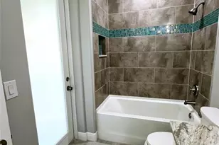 250 Rotonda Blvd E, Rotonda West, FL 33947 - Photo 21