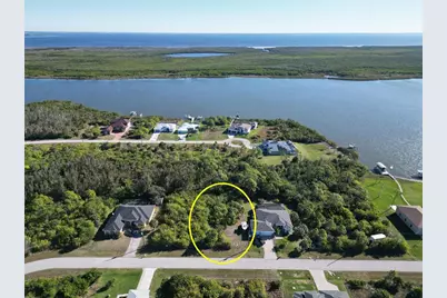 9558 Shelburne Circle, Port Charlotte, FL 33981 - Photo 3