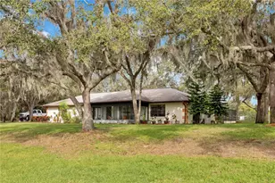 8881 Cypresswood Dr, Lake Wales, FL 33898 - Photo 57