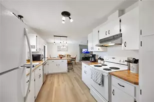 8881 Cypresswood Dr, Lake Wales, FL 33898 - Photo 11