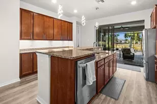 13700 Vadini St, Venice, FL 34293 - Photo 11