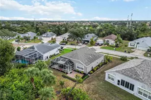 271 Fareham Dr, Venice, FL 34293 - Photo 43