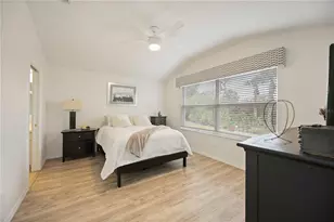 271 Fareham Dr, Venice, FL 34293 - Photo 25