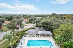 271 Fareham Dr, Venice, FL 34293 - Photo 3