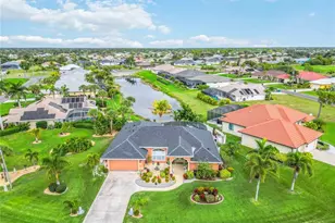 15 Medalist Terrace, Rotonda West, FL 33947 - Photo 1