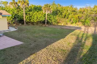 3141 10th St, Englewood, FL 34224 - Photo 19