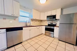 402 Belvidere Rd, Englewood, FL 34223 - Photo 13