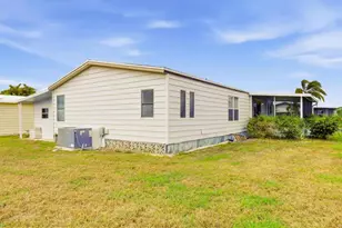 605 Iglesia Dr, North Port, FL 34287 - Photo 39