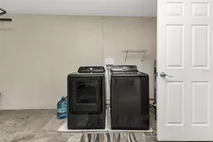 8479 Creekview Ln, Englewood, FL 34224 - Photo 35