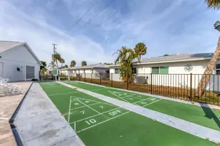 1977 Beach Rd, Englewood, FL 34223 - Photo 33