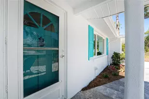 1691 Lakeview Pl, Englewood, FL 34223 - Photo 5