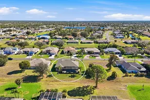 45 Broadmoor Ln, Rotonda West, FL 33947 - Photo 37