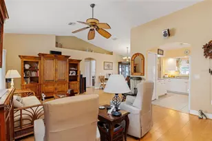 125 Baldwin Ct SE, Port Charlotte, FL 33952 - Photo 5