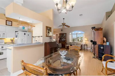 125 Baldwin Court SE, Port Charlotte, FL 33952 - Photo 9