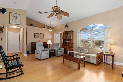 125 Baldwin Court SE, Port Charlotte, FL 33952 - Photo 7