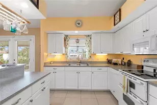 125 Baldwin Ct SE, Port Charlotte, FL 33952 - Photo 13