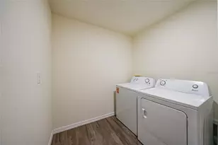 9186 Arberg St, Port Charlotte, FL 33981 - Photo 23