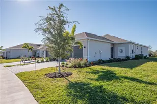 8674 St Kitts Cir, Englewood, FL 34224 - Photo 7