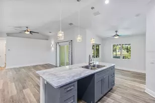 2490 Como St, Port Charlotte, FL 33948 - Photo 31