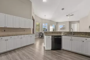 39 Fairway Rd, Rotonda West, FL 33947 - Photo 21