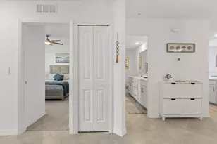 17570 Opal Sand Dr, Venice, FL 34293 - Photo 3