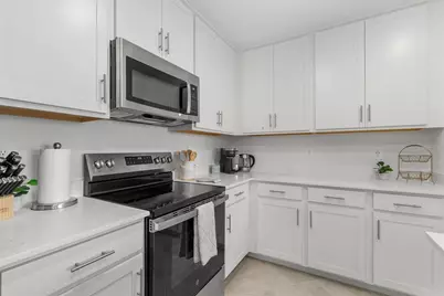 17570 Opal Sand Drive #201, Venice, FL 34293 - Photo 11