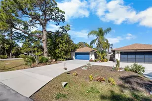 1698 Thomas St, Englewood, FL 34223 - Photo 3