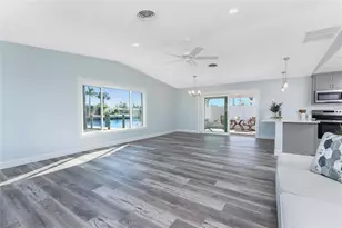 1082 Haste Ln, Englewood, FL 34223 - Photo 11