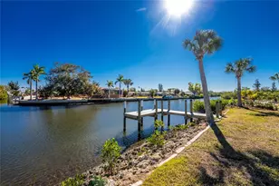 1082 Haste Ln, Englewood, FL 34223 - Photo 3