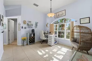 9366 Heartwellville Ave, Englewood, FL 34224 - Photo 11