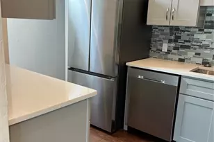 686 White Pine Tree Rd, Venice, FL 34285 - Photo 13