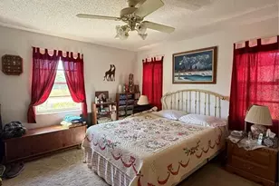 7218 Peacock Ln, Englewood, FL 34224 - Photo 7