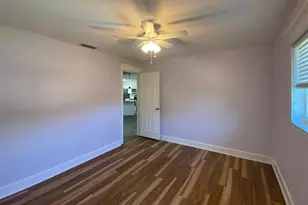 10123 Bay Ave, Englewood, FL 34224 - Photo 19