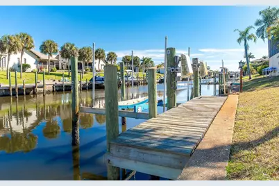 373 Ardenwood Drive, Englewood, FL 34223 - Photo 3